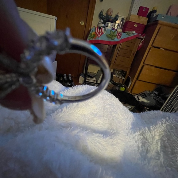 Moissanite - Picture 9 of 12